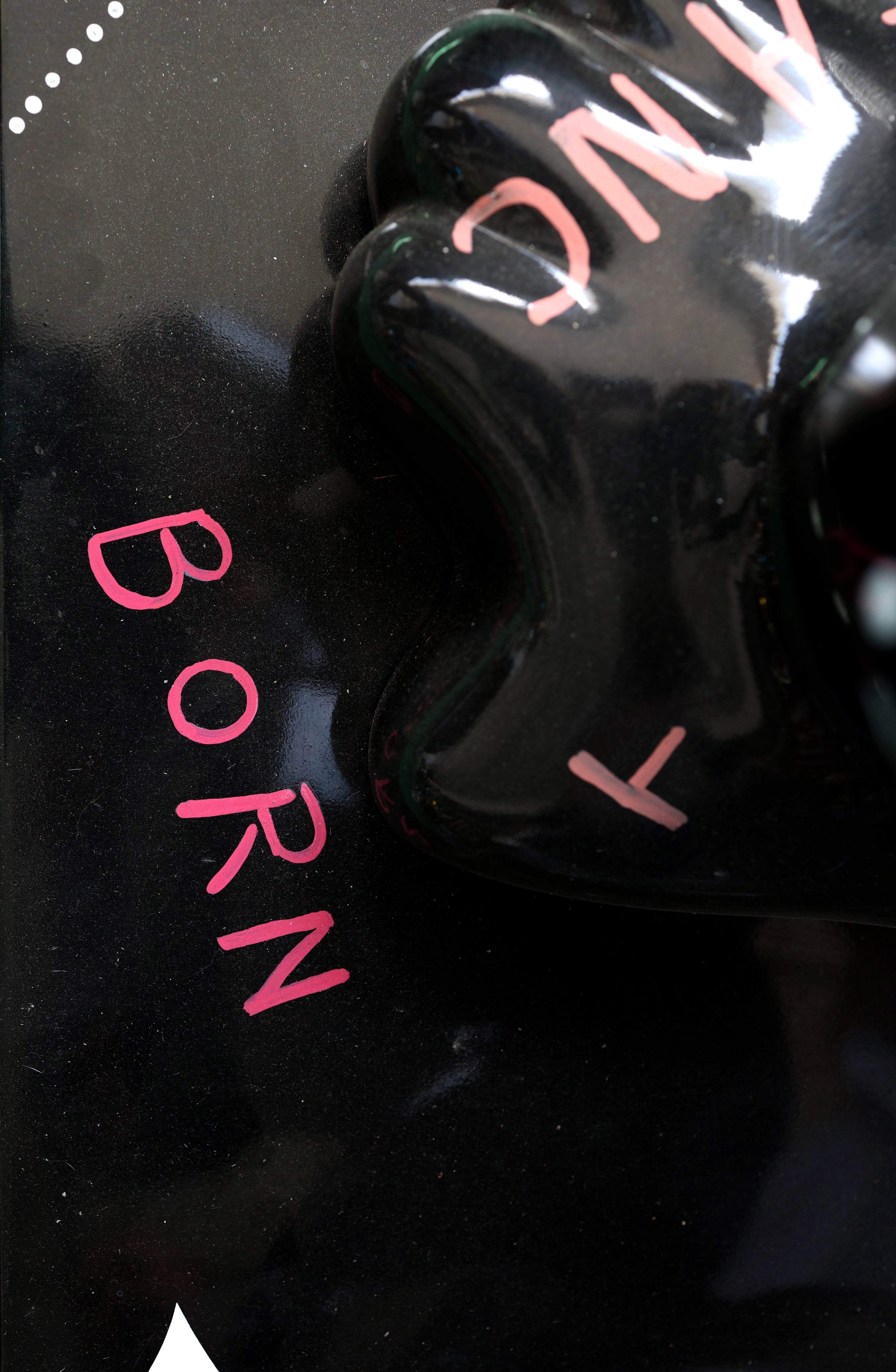 Sculpture #28 - King Kong Luxury Edition